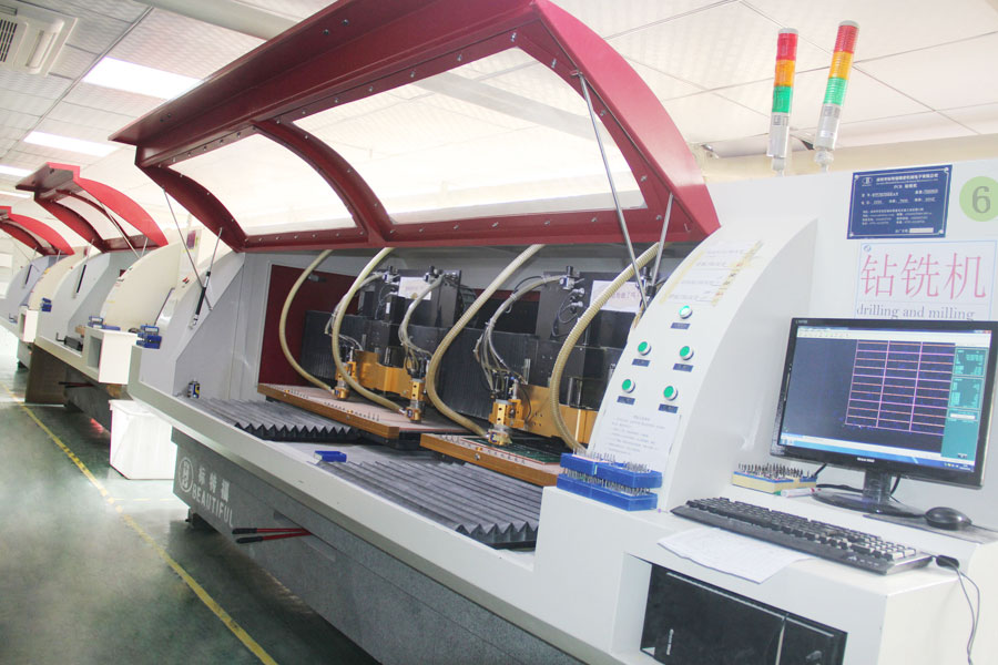 專(zhuān)業(yè)pcb生產(chǎn)線,pcb鉆銑機(jī)設(shè)備 pcb鉆銑機(jī)