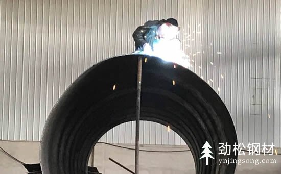 鋼護筒生產(chǎn)設備